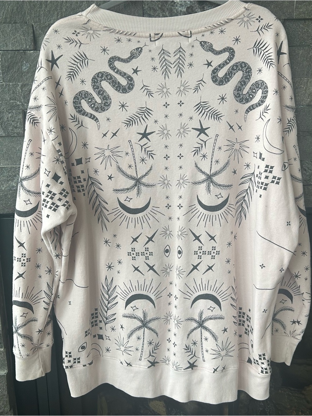 RARE Wildfox Radiant Bandana Roadtrip Sweatshirt - Picture 3 of 6